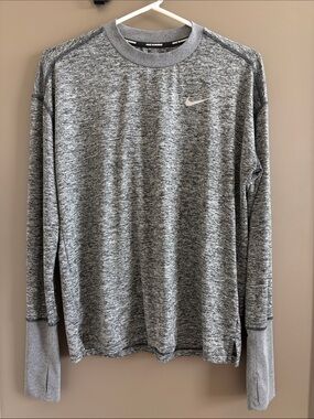 Nike Women’s Dri-Fit Element Long Sleeve Crew Running Shirt